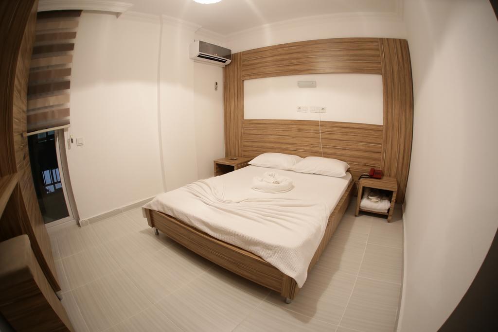 Araucaria Pension Antália Quarto foto